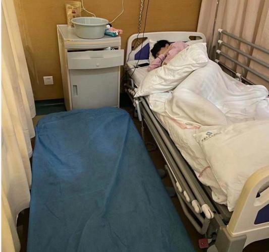 代生费用(代生费用：如何选择最经济实惠的代孕服务？)
